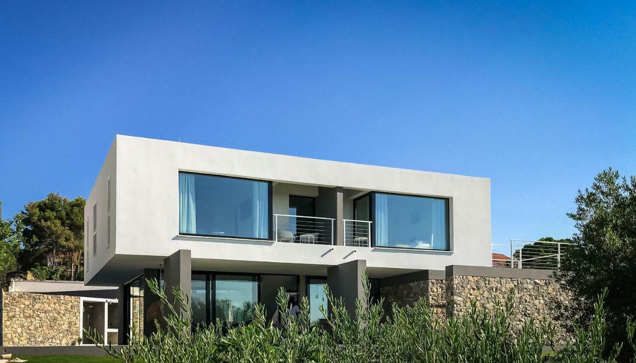 Villa Petra Sutivan Exteriör bild